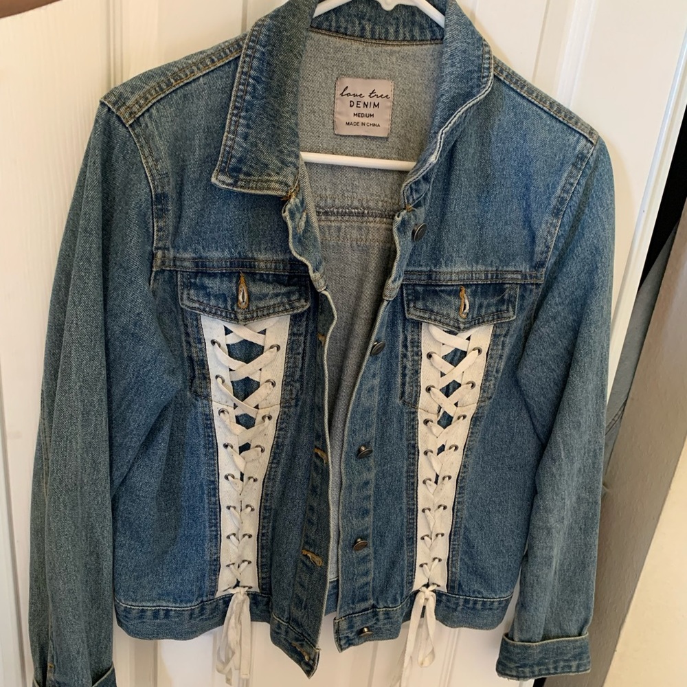 Medium wash vintage jean jacket